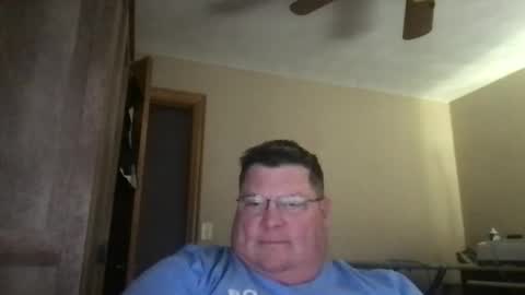 Snapshot of hmmtat chatting on 03/11/25, 06:52 hmmtat online show from 03/11/25, 06:52