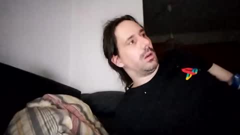 Snapshot of hmuench85 chatting on 02/02/25, 08:13 H online show from 02/02/25, 08:13