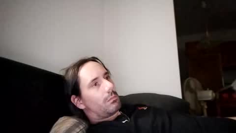 Snapshot of hmuench85 chatting on 02/02/25, 12:24 H online show from 02/02/25, 12:24