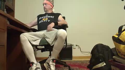 Snapshot of hockeybud chatting on 10/17/25, 08:00 Rick online show from 10/17/25, 08:00