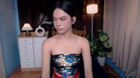 IM NEW HERE ITS ME GIA online show from 03/18/26, 07:00