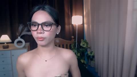 IM NEW HERE ITS ME GIA online show from 03/22/26, 10:13