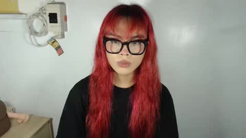 Snapshot of hoelyaurora chatting on 03/10/26, 02:00 Aurora3 online show from 03/10/26, 02:00