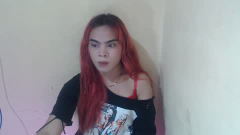 Snapshot of hoelyaurora chatting on 04/02/26, 06:33 Aurora3 online show from 04/02/26, 06:33