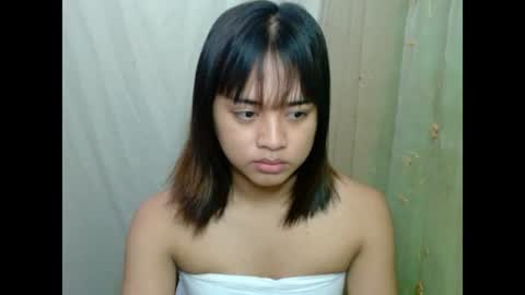 Snapshot of hoelyhanabi chatting on 07/20/26, 05:33 KIESH online show from 07/20/26, 05:33