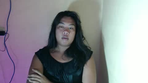 Layla3 online show from 03/30/26, 11:06