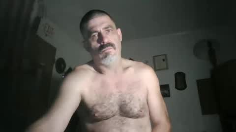 Snapshot of hoglegg99384194 chatting on 06/05/26, 11:32 hoglegg99384194 online show from 06/05/26, 11:32