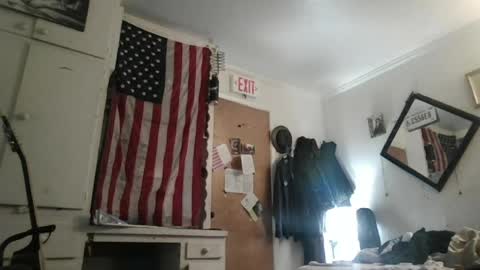 Snapshot of hoglegg99384194 chatting on 07/10/26, 02:27 hoglegg99384194 online show from 07/10/26, 02:27