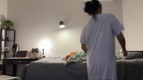 Snapshot of hola_sunflower chatting on 09/25/25, 05:33 amy online show from 09/25/25, 05:33