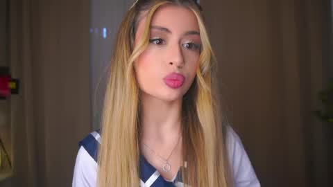 Moni Monica online show from 04/13/26, 08:09