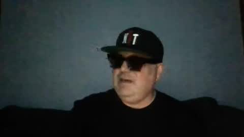 Snapshot of holden_minutz chatting on 05/27/26, 05:59 holden_minutz online show from 05/27/26, 05:59