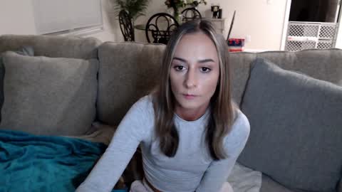 Holi Hurricane online show from 12/27/24, 04:15