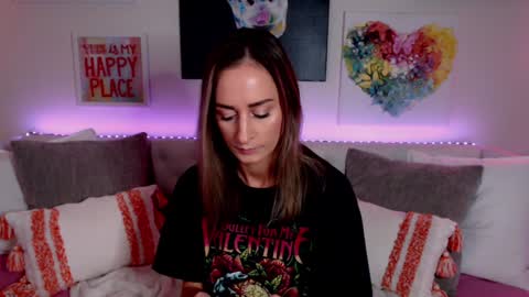 Holi Hurricane online show from 10/27/25, 02:37