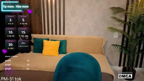 My social media links subscribe to support me  online show from 12/18/25, 09:10