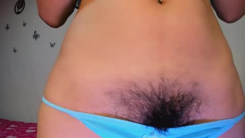 Snapshot of holly0550 chatting on 04/30/26, 02:56 holly... online show from 04/30/26, 02:56