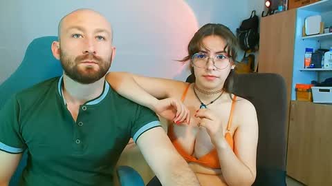Holly and Honey online show from 05/22/26, 11:10