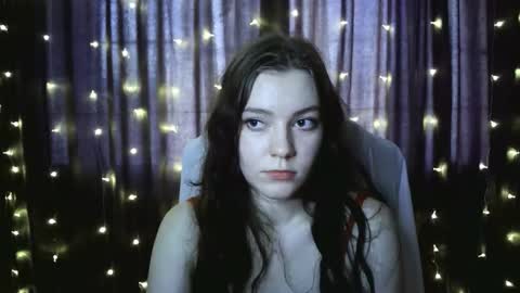 Lana online show from 11/23/25, 12:38