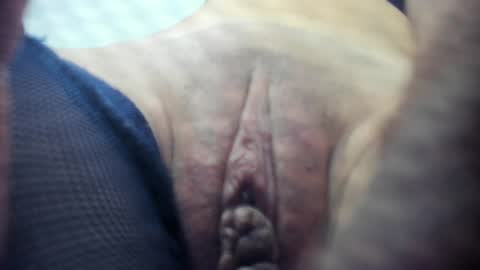 Snapshot of holly_little2 chatting on 06/24/26, 11:37 Sophie online show from 06/24/26, 11:37