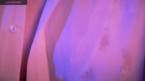 Molly online show from 04/15/26, 02:51