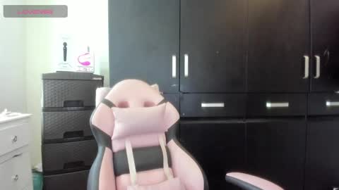 Holly online show from 04/16/26, 02:45