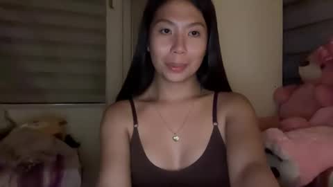 holly_wyn online show from 04/03/26, 12:36