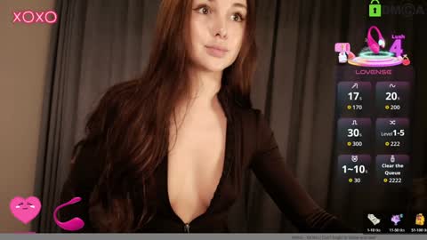 hollyextra online show from 11/06/25, 10:10