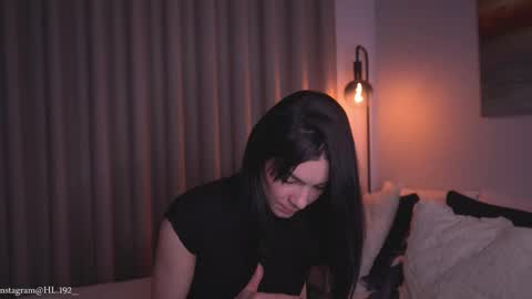 Holly Linder online show from 03/18/26, 02:04