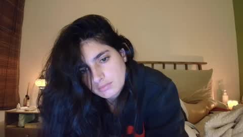 hollyshit_ online show from 04/16/26, 01:28