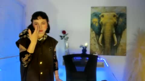 hollysquirtx online show from 11/07/25, 01:33