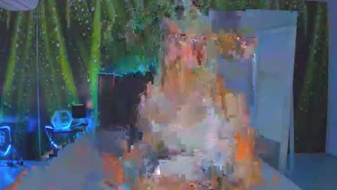 HollyTaillor online show from 10/18/25, 05:10