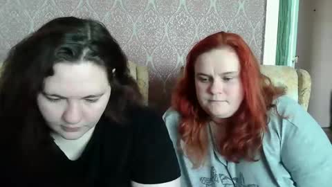 HollyXEva online show from 04/14/26, 07:03