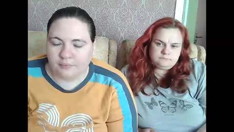 HollyXEva online show from 05/07/26, 09:03