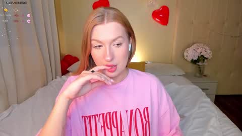 Emma online show from 02/20/25, 04:28