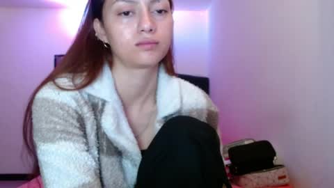 Juli online show from 04/22/26, 04:04