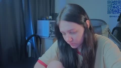 Snapshot of holy_kveta chatting on 06/23/26, 03:15 Kviki online show from 06/23/26, 03:15