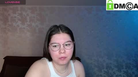 Welcome guys  Pleasure to see you all here  My name is MichaelaTip menu is active Private is open  online show from 02/03/25, 02:36