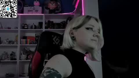 holy_mistresss online show from 06/03/26, 09:56