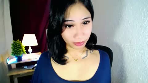Snapshot of holy_samyx chatting on 09/22/25, 04:14 holy_samyx online show from 09/22/25, 04:14