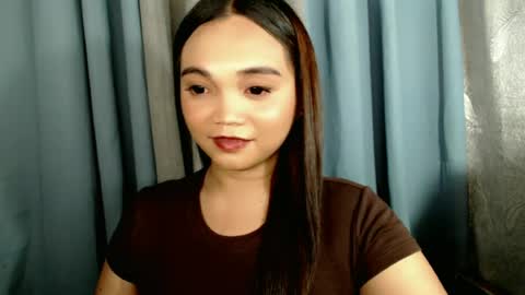 Snapshot of holy_shine chatting on 07/09/26, 10:30 Bella online show from 07/09/26, 10:30