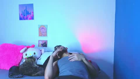      online show from 11/29/25, 05:38