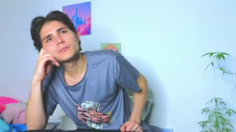      online show from 04/06/26, 12:19