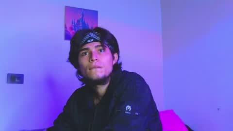 Snapshot of holy_taby_ chatting on 06/27/26, 06:51 online show from 06/27/26, 06:51