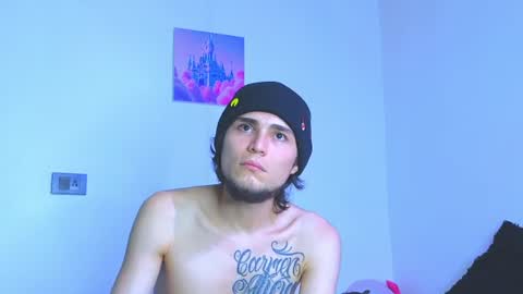 Snapshot of holy_taby_ chatting on 07/12/26, 06:54 online show from 07/12/26, 06:54