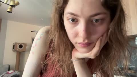 Snapshot of holydori chatting on 06/06/26, 07:57 dori not holy get my tg channel with link from description under last photo online show from 06/06/26, 07:57
