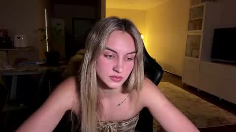 Amina online show from 07/06/26, 07:27