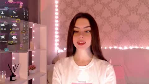 Snapshot of holymiax chatting on 10/07/25, 03:58 Mia online show from 10/07/25, 03:58