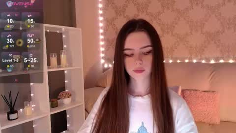 Mia online show from 07/05/26, 04:19