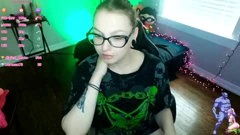 Viktoria online show from 04/22/26, 05:36