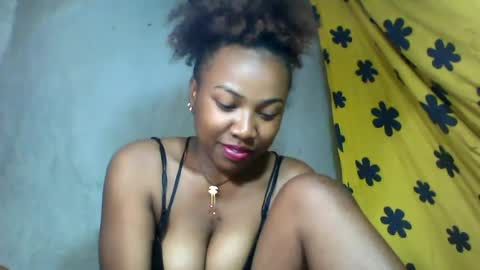 Snapshot of honeria98 chatting on 07/04/26, 11:16 honeria98 online show from 07/04/26, 11:16