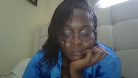 Honevey online show from 03/31/26, 03:23